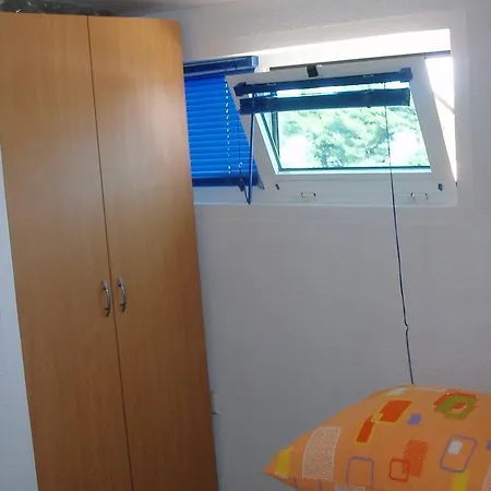 One-bedroom In Iv *