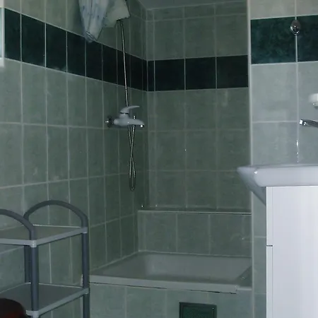 One-bedroom In Iv Апартаменты *