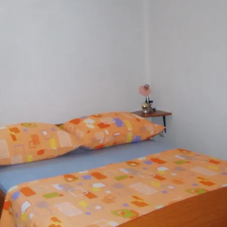 Апартаменты One-bedroom In Iv Вир