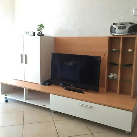 One-bedroom In Iv Вир